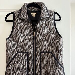 Size XS J Crew Puffer Vest